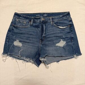 ON Women's Size 14 High-Waisted OG Straight Ripped Cut-Off 3in Jean Shorts